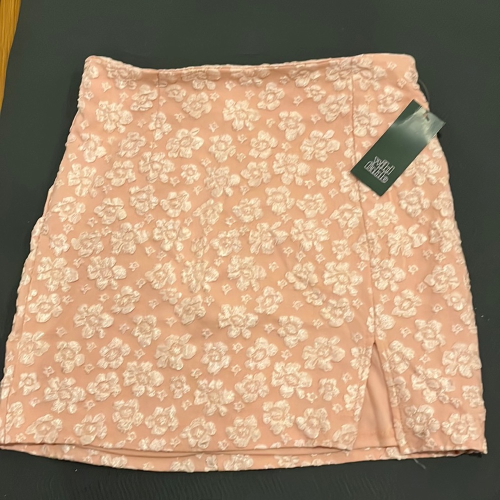 Pink floral size 4 skirt — Target NEW WITH TAGS